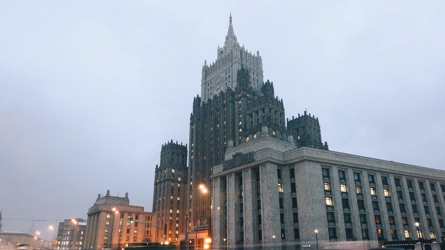 ����� � ������������ ���������� ������� �� ���� � ������ ��������� ������