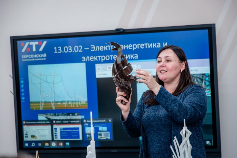 � ������ ������ ����� � ���������� ����������� ������������ ��������� ���� ��������� ��� ����������