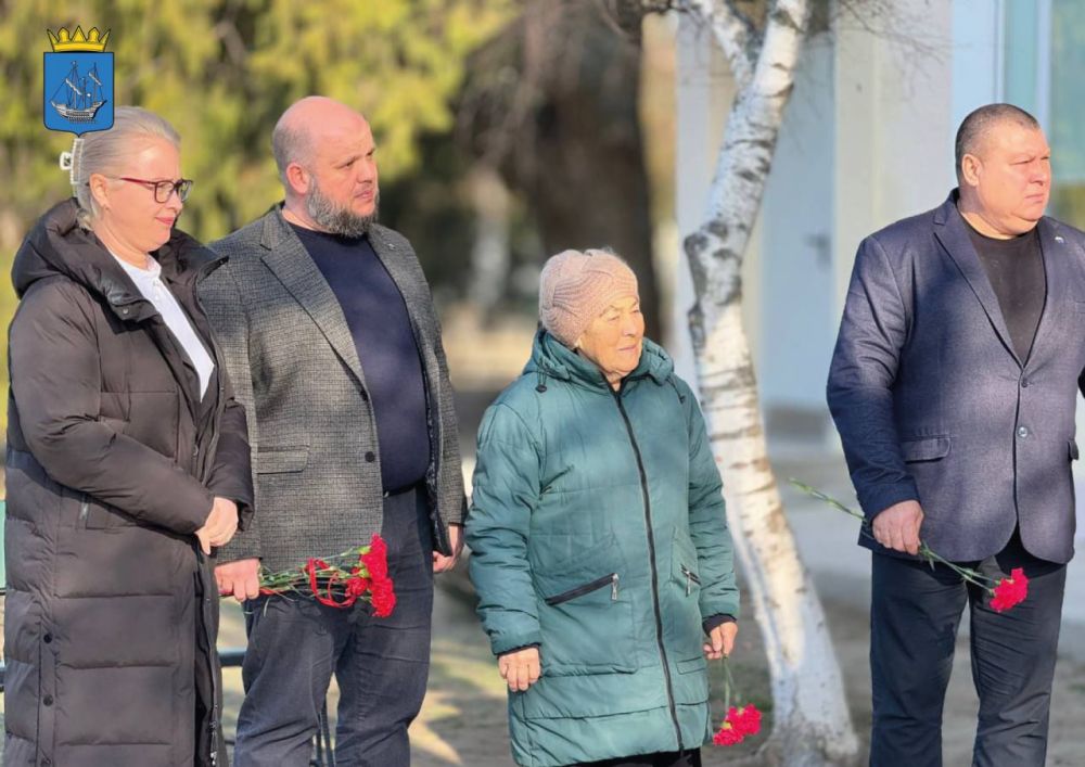 Открытие мемориальной доски в Тарасовке