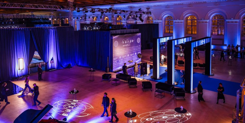 ���� ����� ������ �� ������ � ������� ������� ���������� "�����"