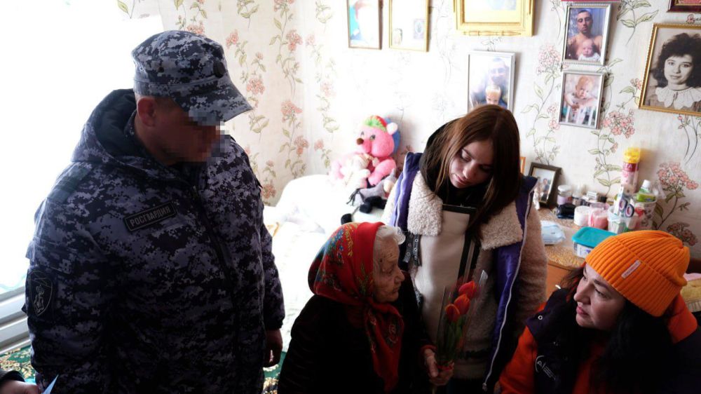 � 8 ����� � �. �������� ���������� � ���� #�������� ���������� ����� ���