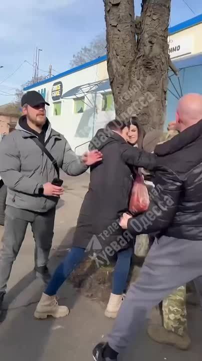 �������� ������ � ���� ������