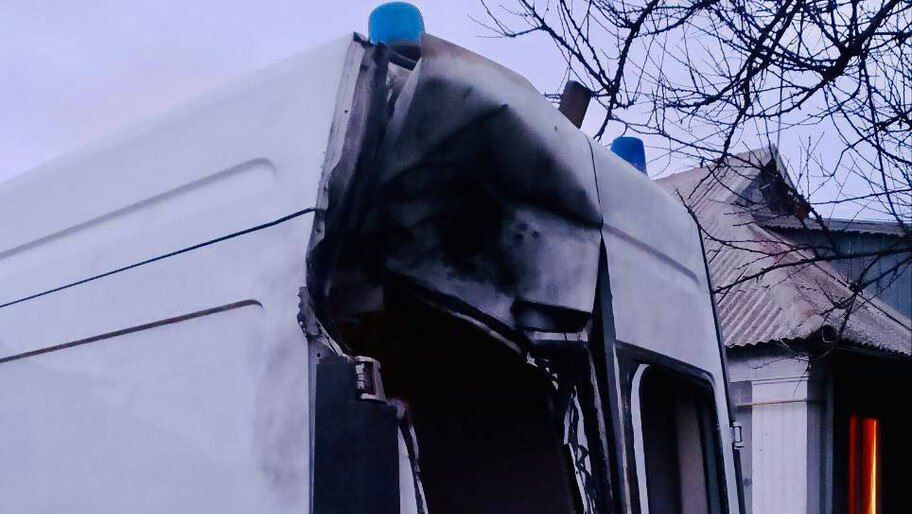 Украинский дрон атаковал машину скорой помощи в Великой Лепетихе