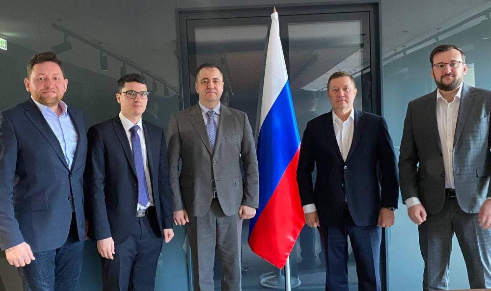 Руководитель Постоянного Представительства Херсонской области при Правительстве РФ Владимир Боделан провёл рабочую встречу с Генеральным директором АО «Корпорация Туризм.РФ» Сергеем Сухановым