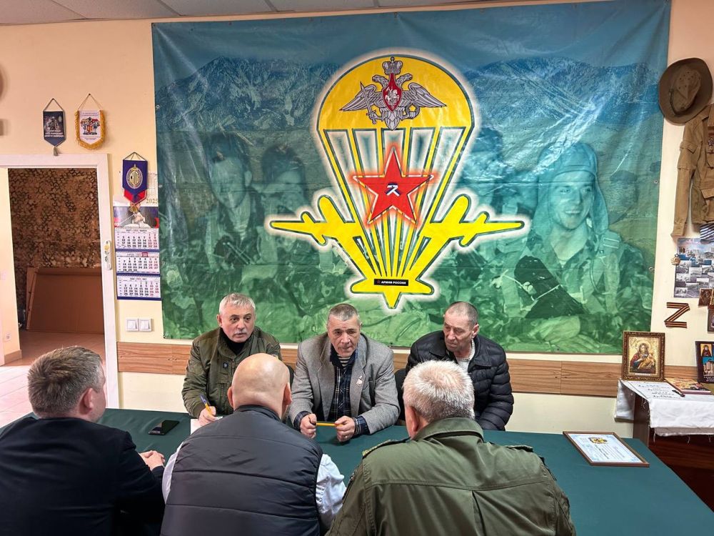 � ���������� ������� �������� ���������� � ������������� 80-����� ������ � ������� ������������� �����