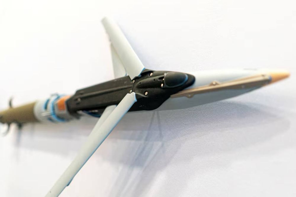 ��� ������������ �������� ������� ������������ ���� GLSDB, � Reuters