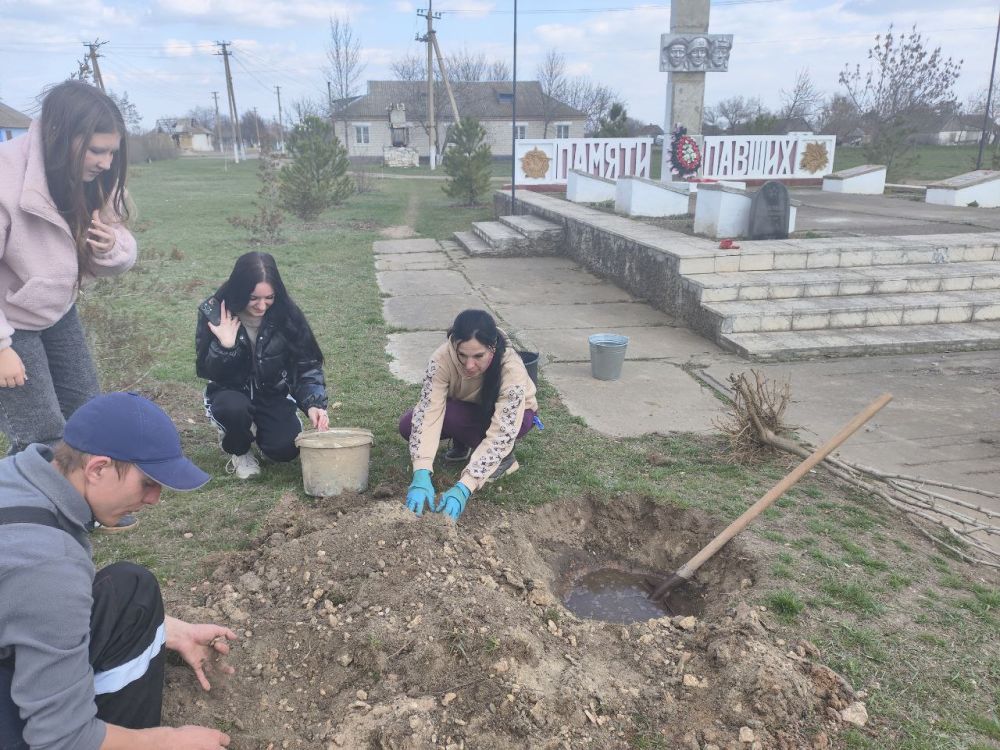 ��������� ��������� ������ ���� ������������ ������� ������� � ������������� ����� "��� ������" � �������� ����� ��������� ������������ ����� ��������� ������-��������, �������� � ���� ������� ������������� �����