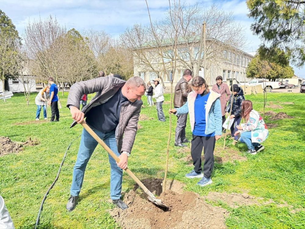 � ����� 80-����� ������ � ������� ������������� ����� � ��������������� ������ ������ ����� ���� ������