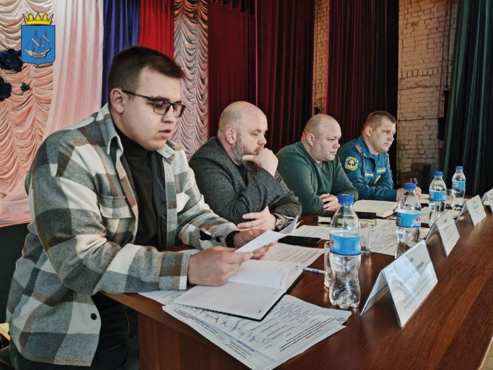 Безопасность превыше всего: комиссия по ЧС провела важное заседание в Алешкинском округе