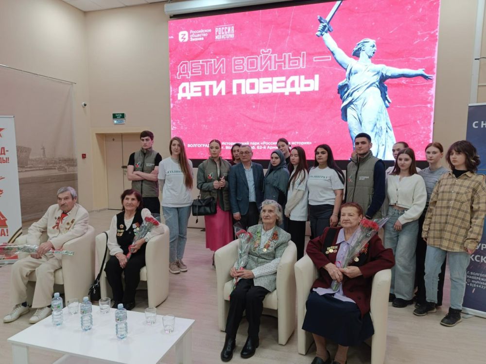 ������������ ������� ������ �����������:�������� ������� ��������� ������������� �������������� ����� � 80-����� ������