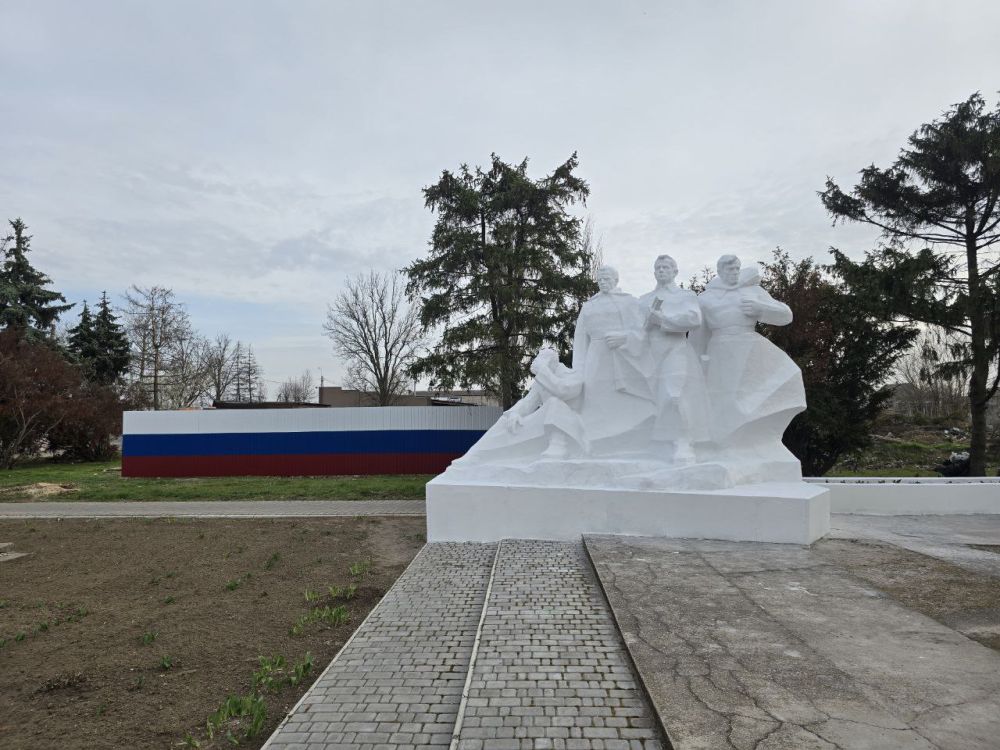 Александр Дудка: В Михайловке облагородили памятник героям Великой Отечественной войны