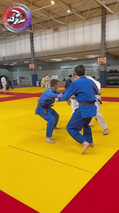  24.03  01.04  -     .