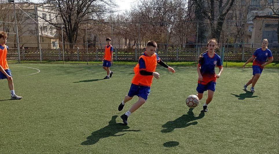 � ��� �� �� "���������� ����� �������-����" ����������� �������������� ������ ��������� ������ �� ����-�������