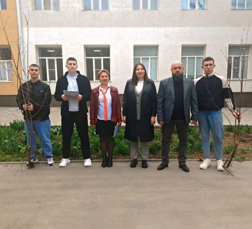 ������� ���������: �������, � ������������ ������������������� ����� �1 ���������� ����� ���� ������, ����������� ������ ������ ������� ������������� �����