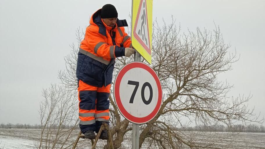 На трассе Ивановка — Агайманы уложат новый асфальт и установят современные дорожные знаки