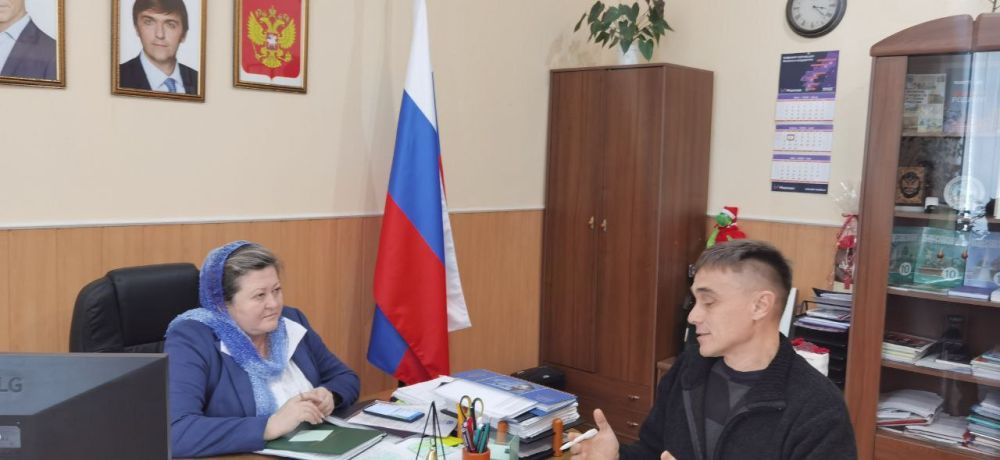 Состоялась рабочая встреча министра образования и науки Херсонской области Людмилы Ковтун и заместителя главы Каховской администрации Игоря Бжезицкого