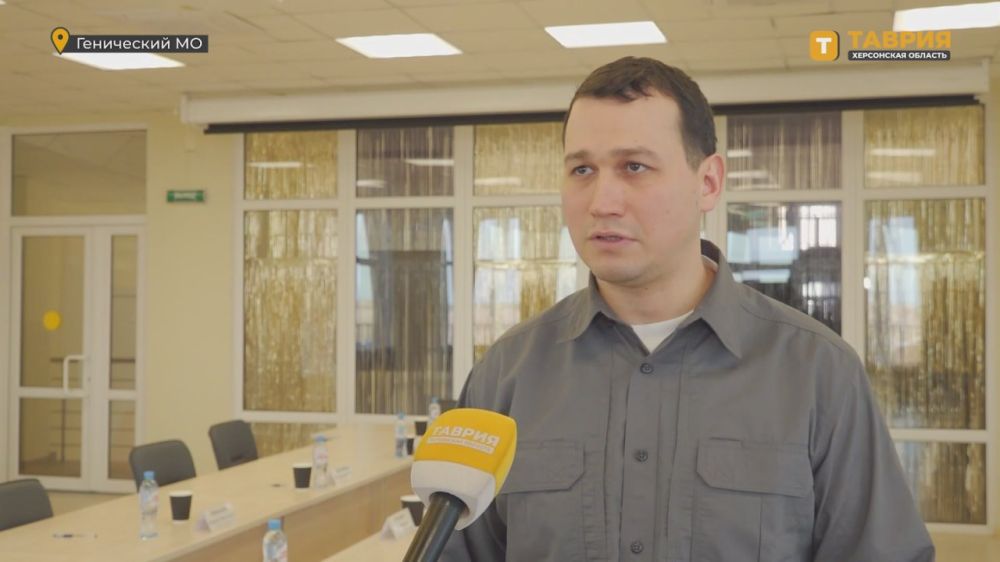 В Херсонской области состоялось совещание органов власти под председательством замминистра строительства и ЖКХ России Алмаза Хусаинова