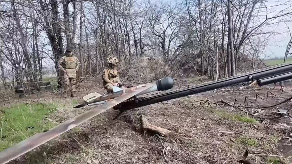 Енот из Херсона: Расчет разведывательного БпЛА «Zala» российских десантников обнаружил гаубицу иностранного производства в Запорожской области и скорректировал ее поражение «Ланцетами»