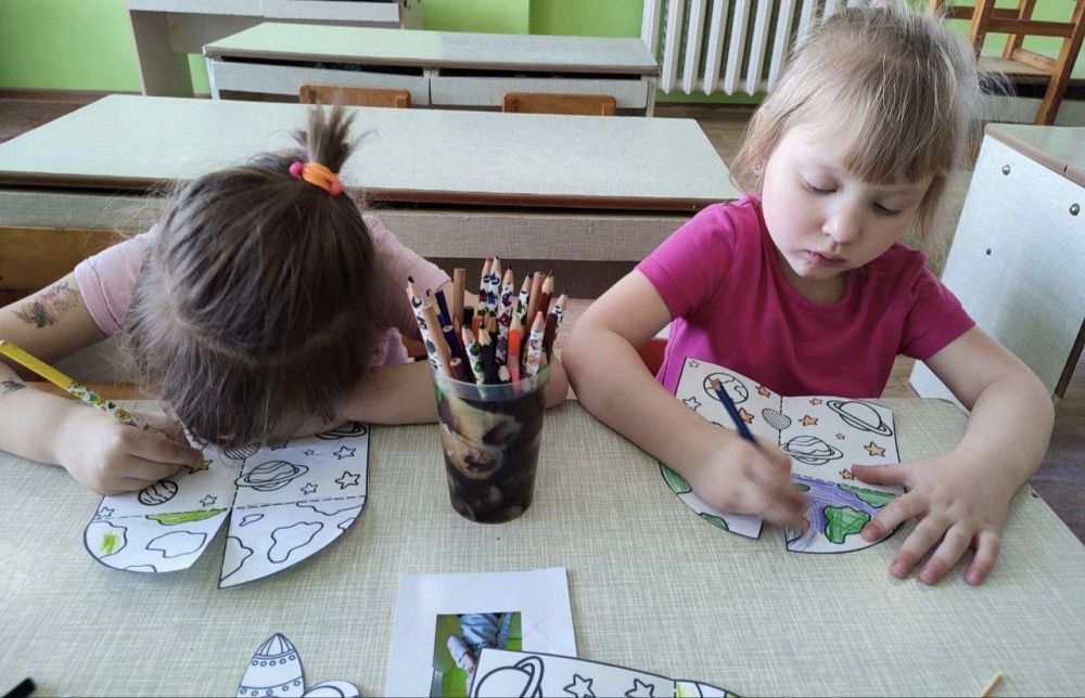 Тематические занятия в преддверии Дня космонавтики