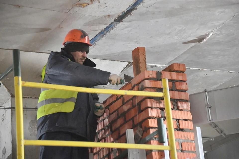 Псков поставит 28 тысяч кирпичей на стройку технопарка «Паллада» в Геническе