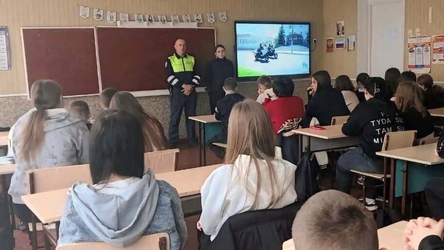 Школьникам Ивановского округа рассказали о правилах управления мотоциклами