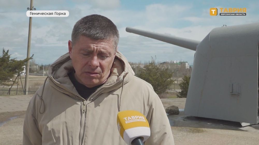 В Геническом округе прошли памятные мероприятия, посвященные Дню освобождения Арабатской стрелки и Чонгарского полуострова от нацистской оккупации