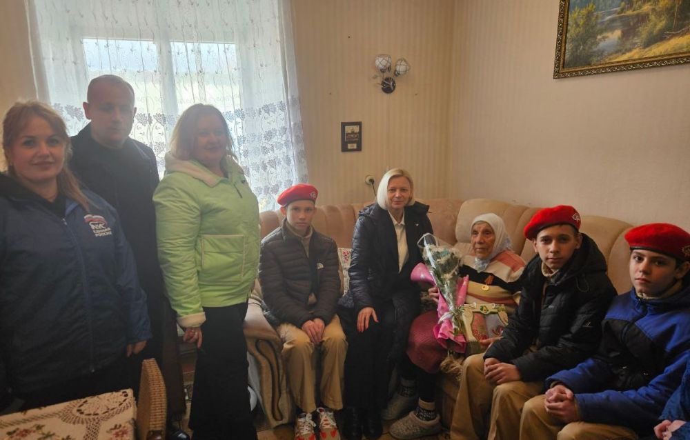 Жительница пгт Чаплинка награждена медалью