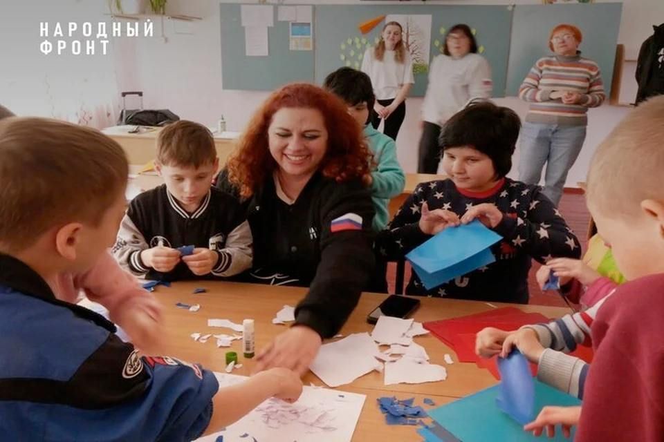 Школа в херсонском селе Лазурное получила три компьютера