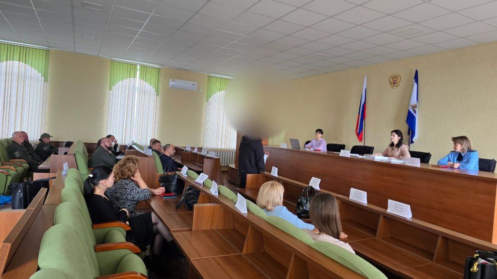 В Геническе состоялось заседание комиссии по делам несовершеннолетних