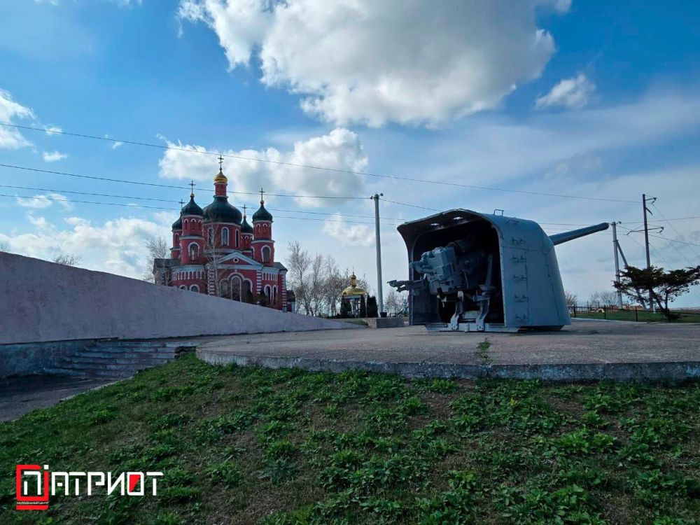 Поклонимся великим тем годам!