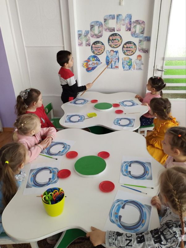 «Космос — это интересно!»: тематическая неделя в Ульяновском ясли-саду