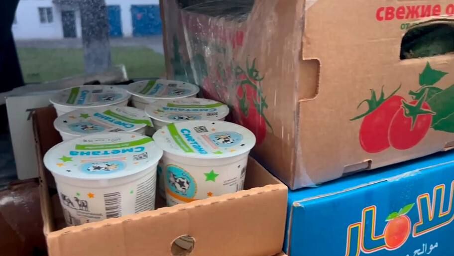 Кубанские волонтеры доставили гуманитарную помощь в пансионат