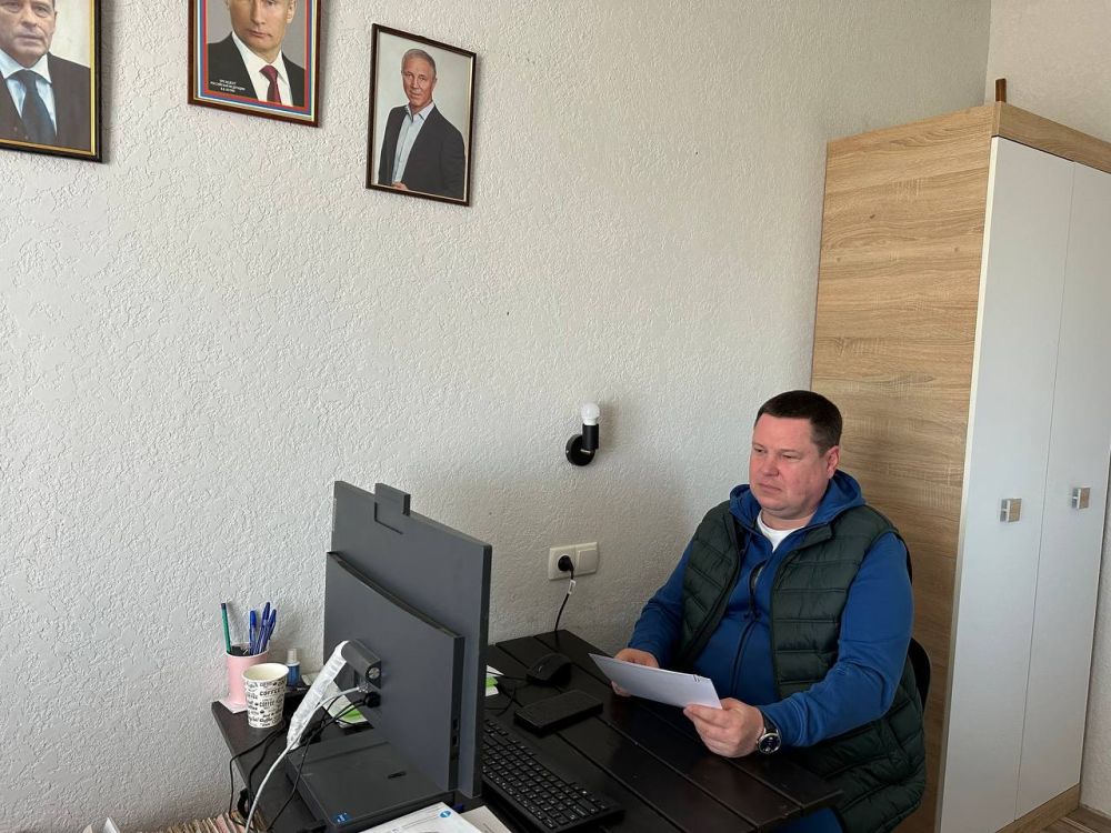 Виталий Гура: Провёл рабочее совещание с сотрудниками администрации и экстренными службами