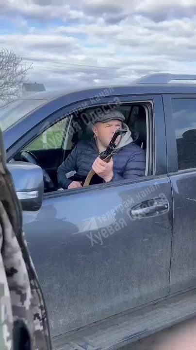 � �������� ������� ����� � ��������� ������� ������� �� ����������