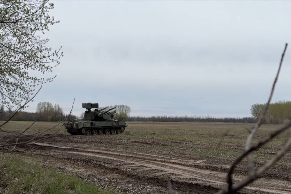 Расчет зенитного ракетно-пушечного комплекса «Тунгуска-М» группировки войск «Днепр» уничтожил дрон-разведчик ВСУ в Херсонской области