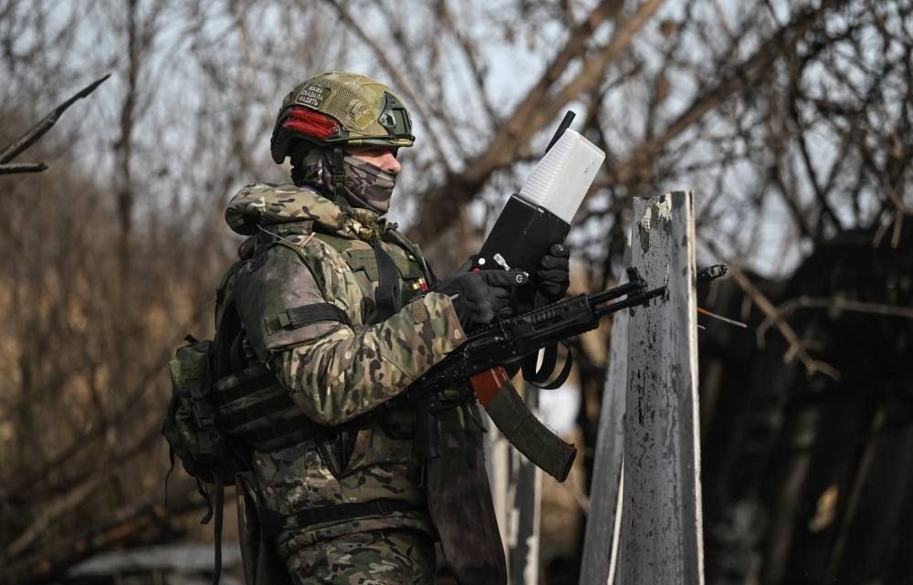 Владимир Сальдо поздравил специалистов по радиоэлектронной борьбе с профессиональным праздником