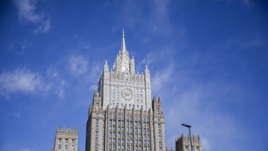 МИД РФ: необходимо положить конец кровавым деяниям банды Зеленского