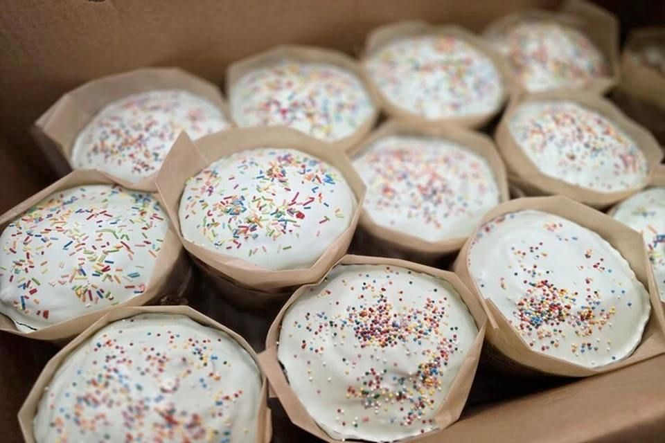 В Херсонскую область волонтеры привезут 2000 куличей к Пасхе