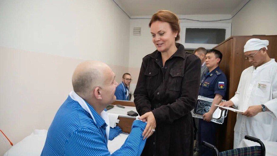 Фонд «Защитники Отечества» будет выдавать ветеранам СВО адаптивную одежду