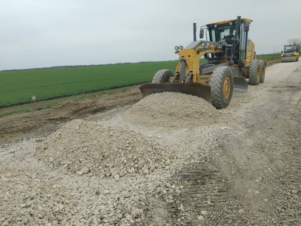 Дорога Чаплынка – Новотроицкое – Рыково преображается!