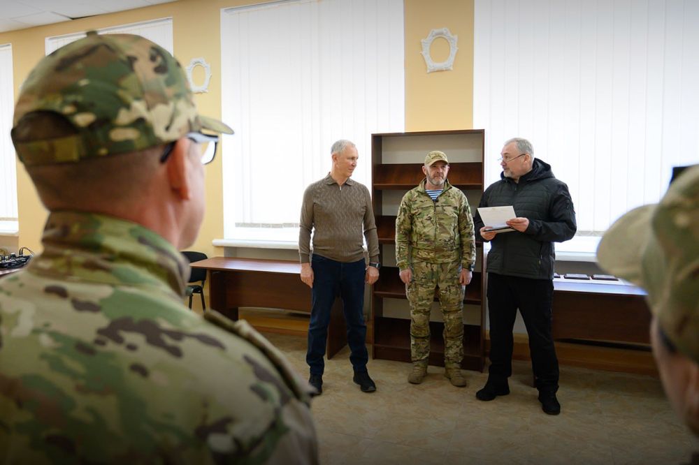 Владимир Сальдо наградил батальон имени Маргелова Орденом «За заслуги перед Херсонской областью»