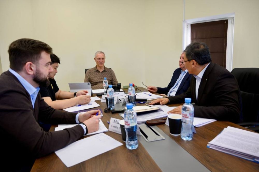 Владимир Сальдо провёл совещание по вопросам развития агропромышленного комплекса Херсонской области