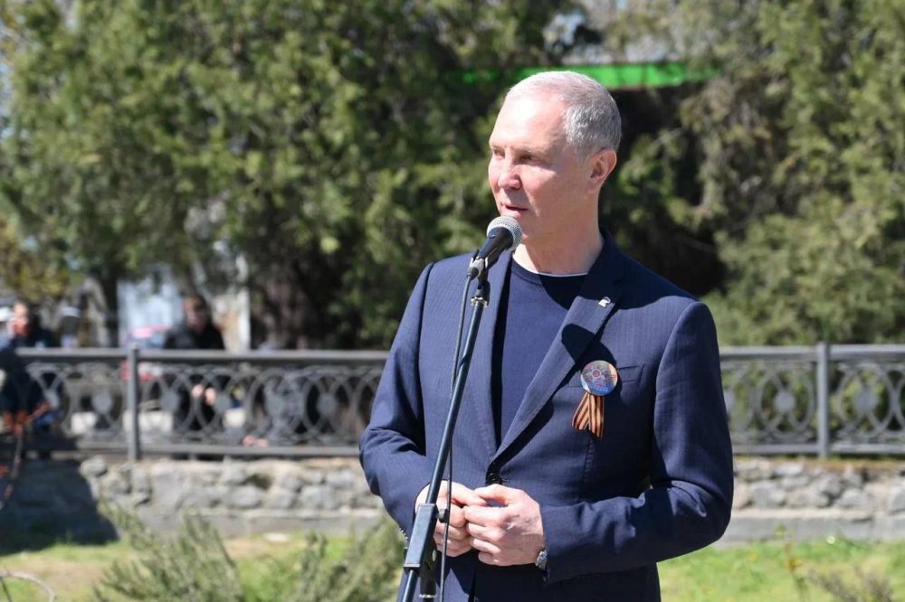 ������� � ������ � �������-����������� �������� � ��������� ��������� � ���������� ������� ������