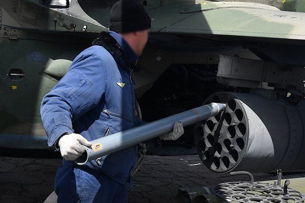 ВС России ударили по расположению бойцов ВСУ в Ледовом дворце в Херсоне