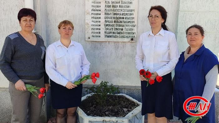 Железнодорожники привели в порядок мемориалы на территории своих предприятий