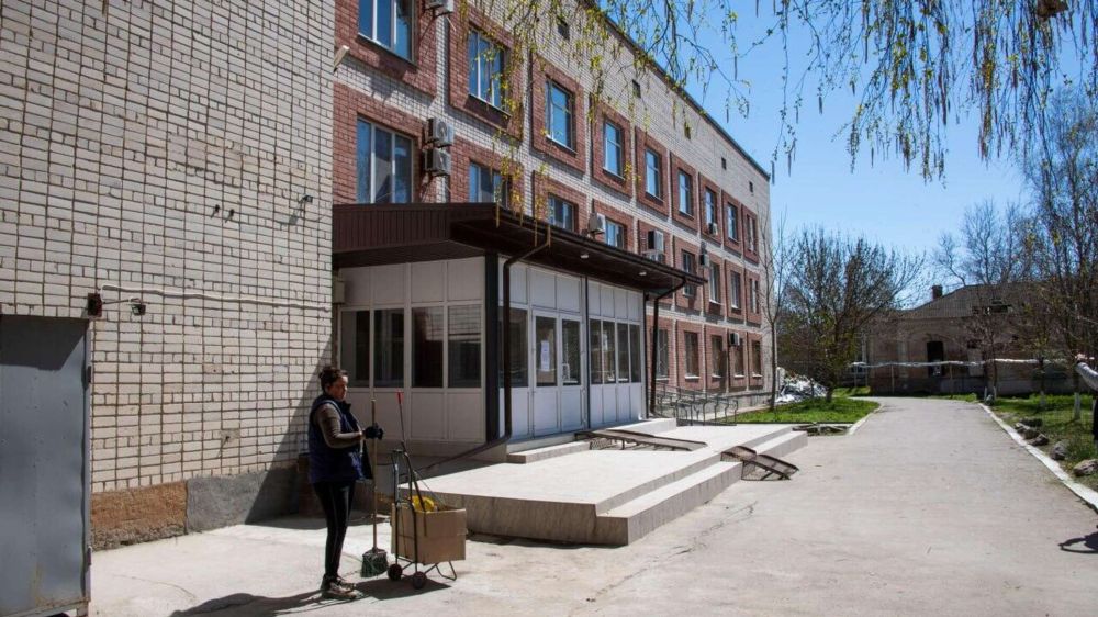 Ремонты и современное оборудование: новая жизнь больницы Геническа