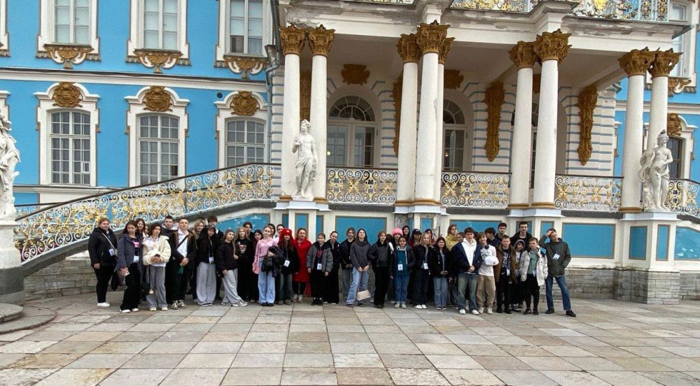 Скадовские школьники благодарят за культурную поездку в Петербург