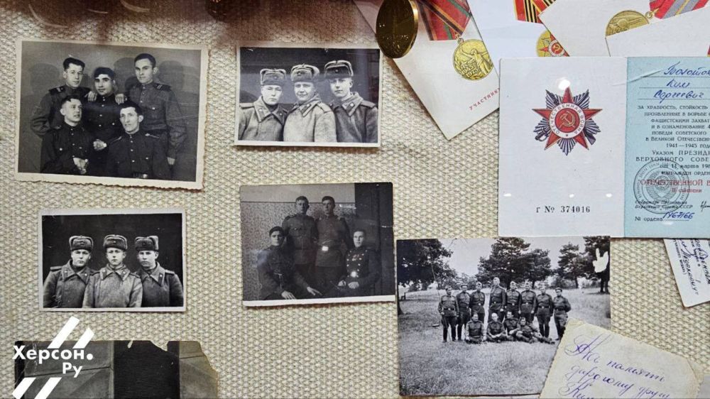 В Скадовском краеведческом музее открылась выставка «Бессмертный полк»