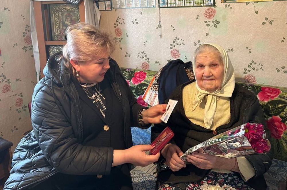 В Великолепетихском округе ветеранам Великой Отечественной войны вручили юбилейные медали