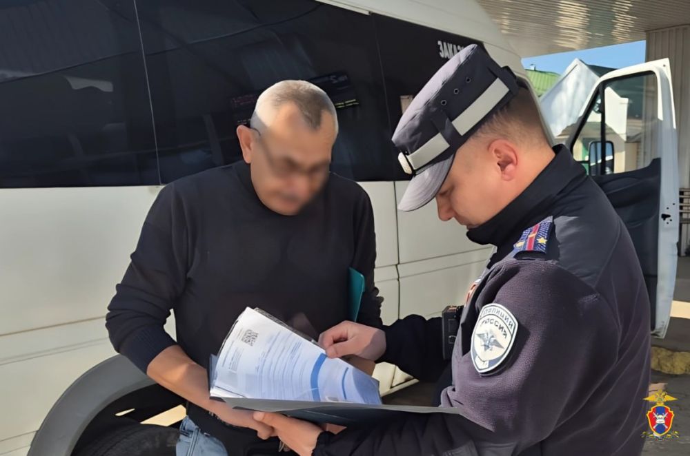 В Херсонской области госавтоинспекторы провели профилактический рейд «Безопасный перевозчик»